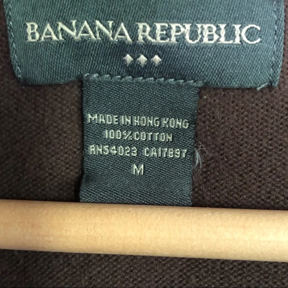 Vintage Banana Republic Factory embroidered v-neck sweater size medium